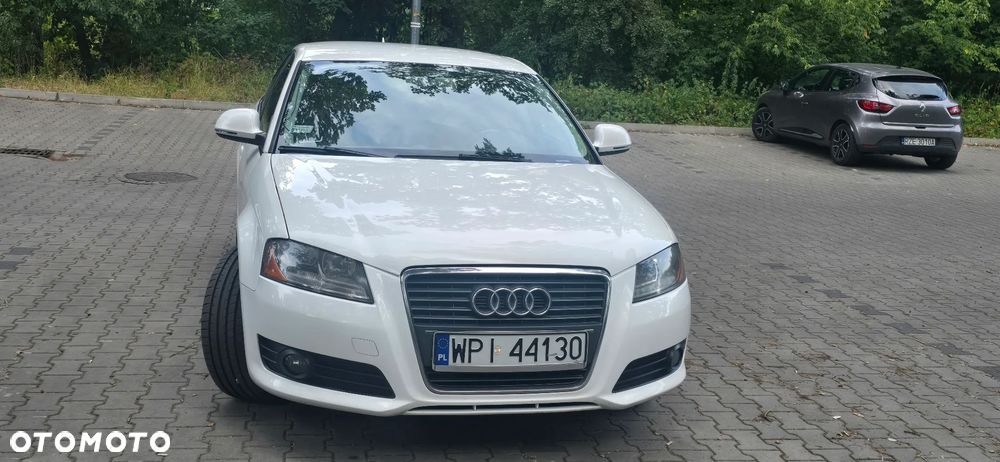 Audi A3 Sportback 2.0 TFSI Ambition S tronic - 2