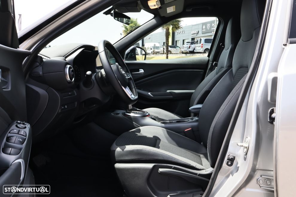 Nissan Juke 1.0 DIG-T N-Connecta NAV. DCT - 16