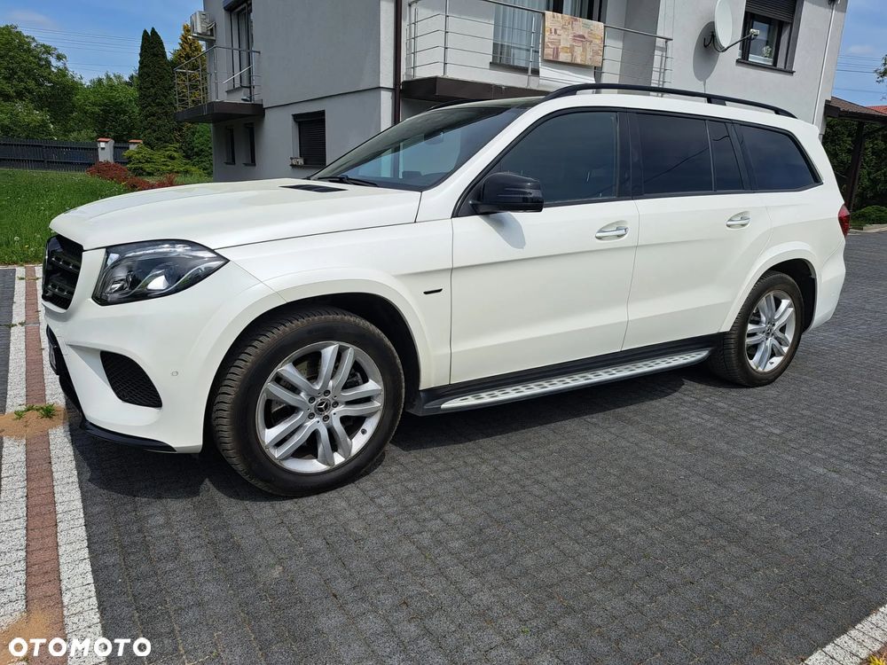 Mercedes-Benz GLS - 6