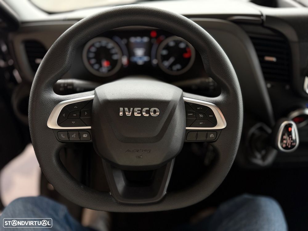 Iveco Daily 35C21 Contentor - 11