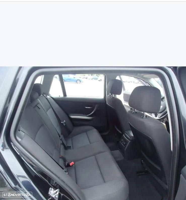 BMW 320 - 11