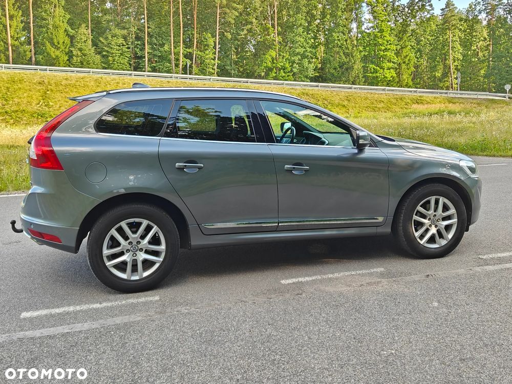 Volvo XC 60 D4 Geartronic Summum - 11