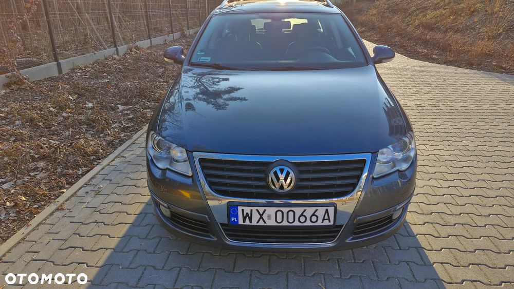 Volkswagen Passat 2.0 TDI DPF Sportline - 3