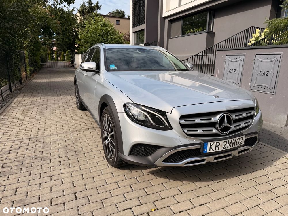Mercedes-Benz Klasa E 220 d 4-Matic AMG - 5