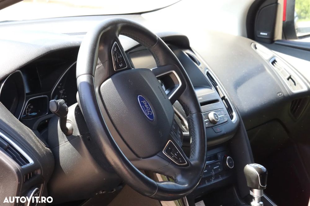 Ford Focus 1.5 EcoBoost Titanium - 7