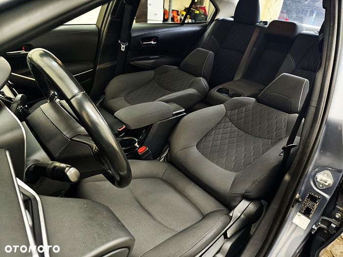 Toyota Corolla - 39