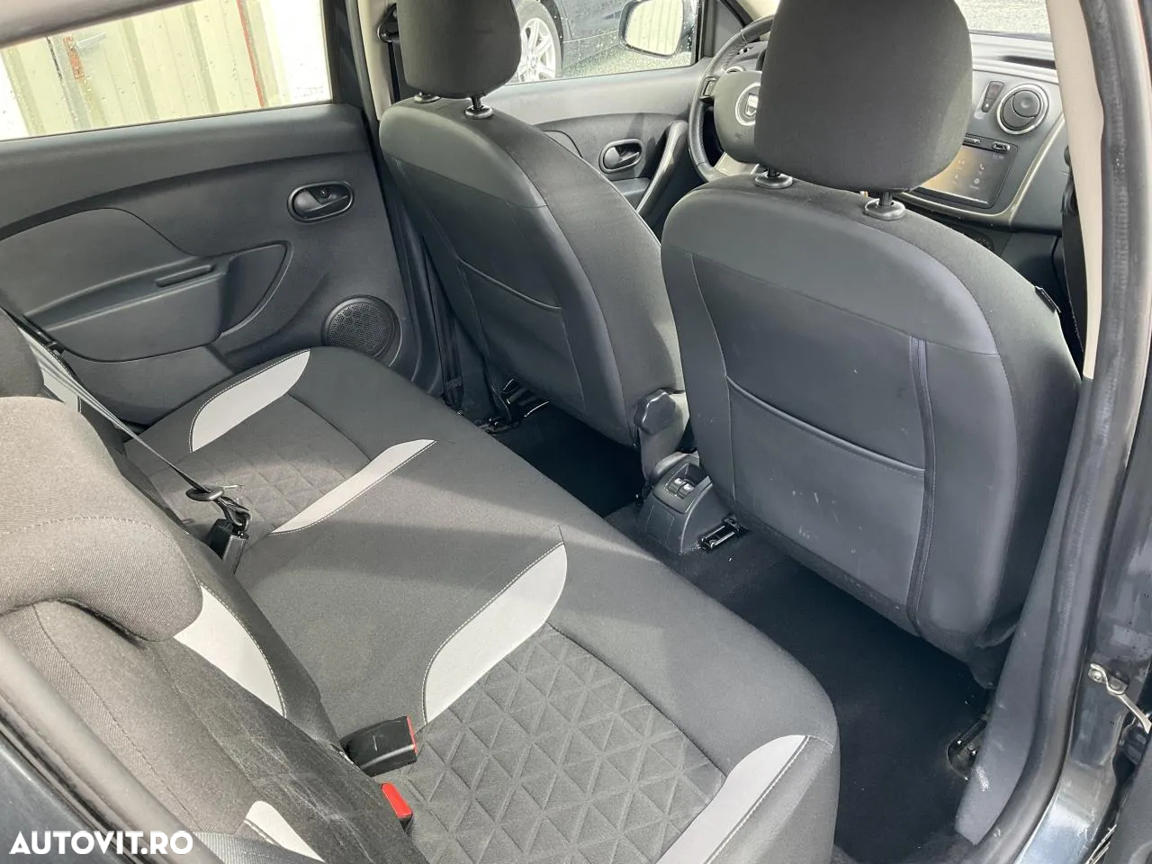 Dacia Sandero Stepway - 3