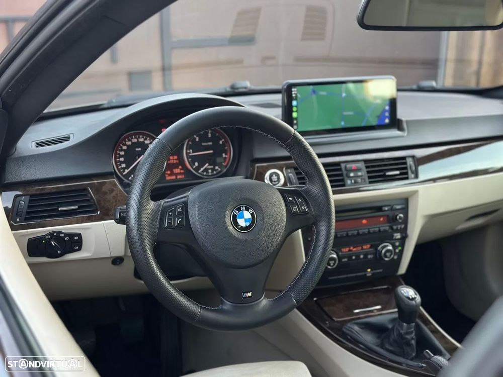 BMW 320 d Coupe - 20