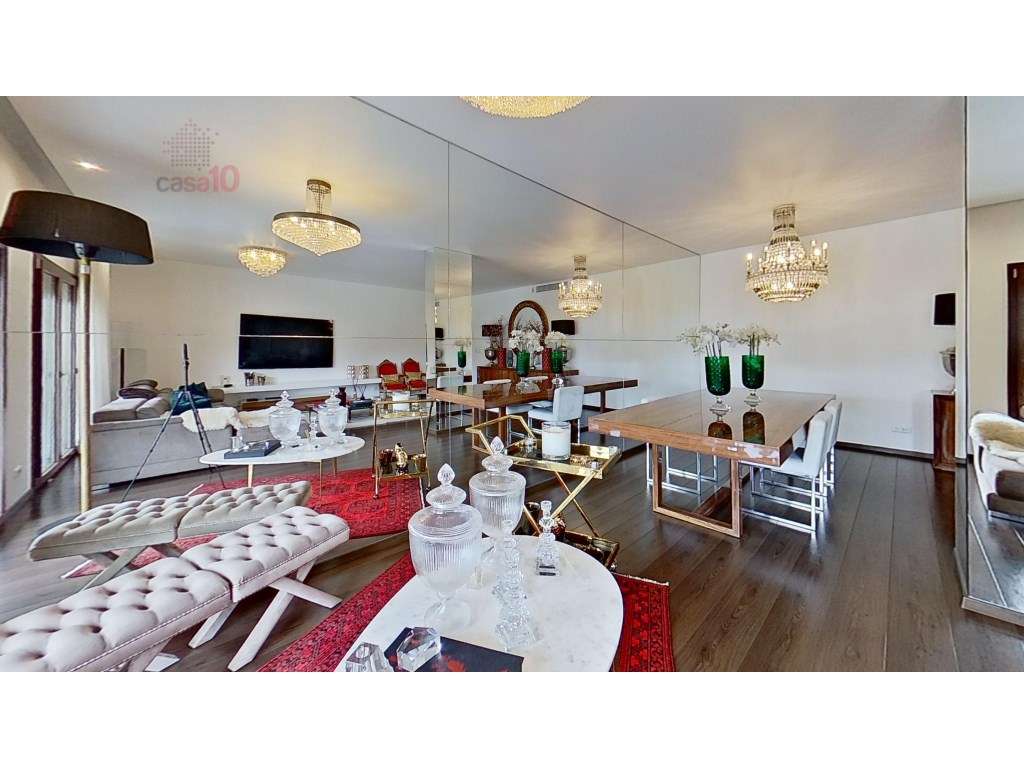 Apartamento de luxo T5 para venda nos Jardins do Cristo Rei, Lisboa - Grande imagem: 2/32