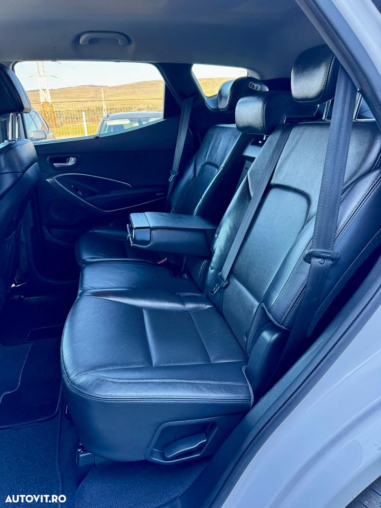 Hyundai Santa Fe 2.2 CRDi 4WD CPF Automatik Premium - 11