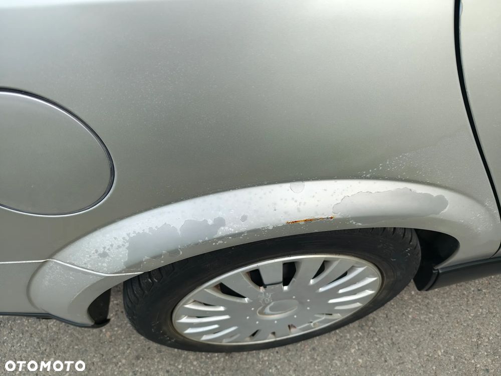 Opel Vectra 1.8 - 8