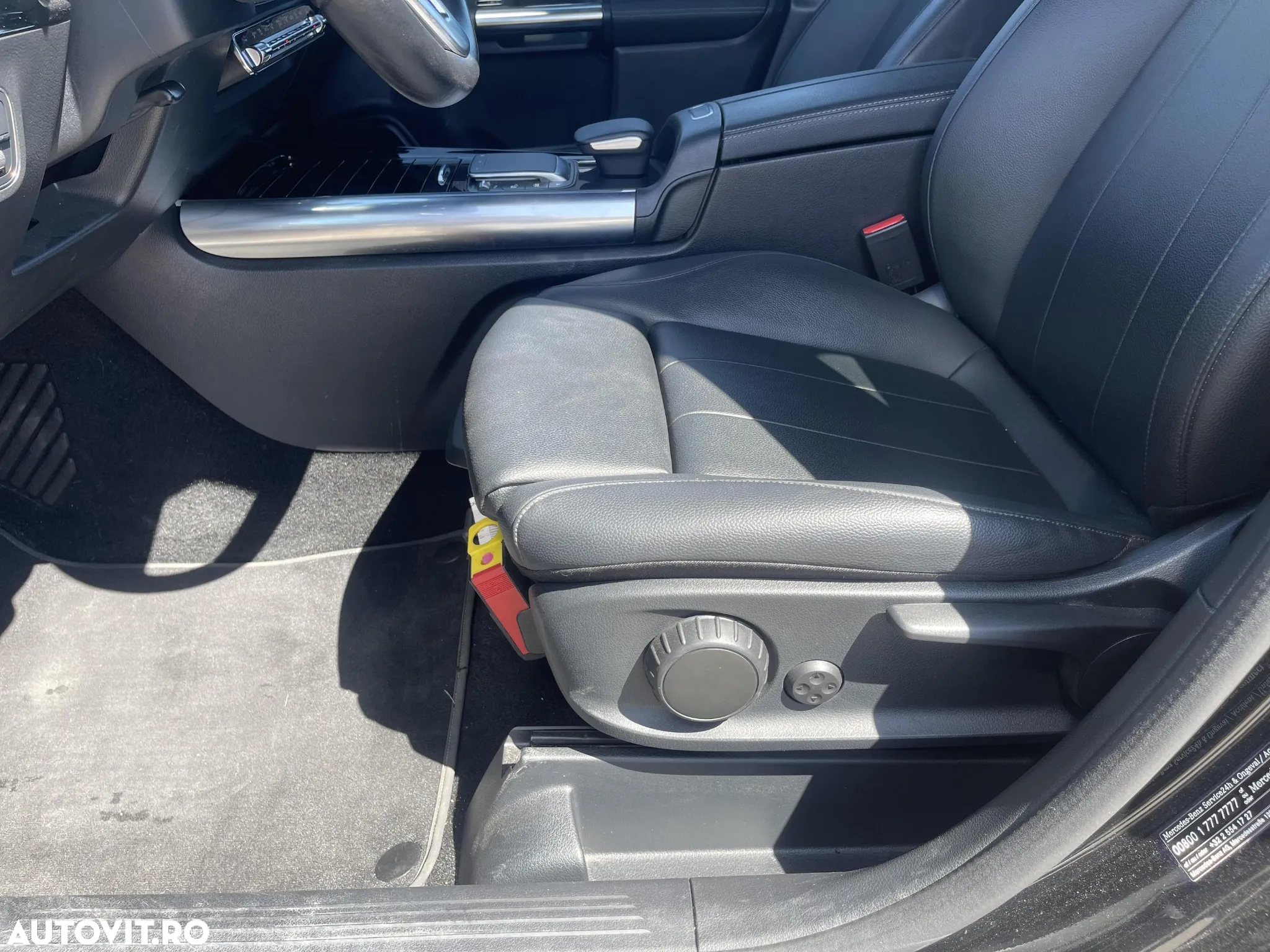 Mercedes-Benz GLA 180 d Aut. - 11