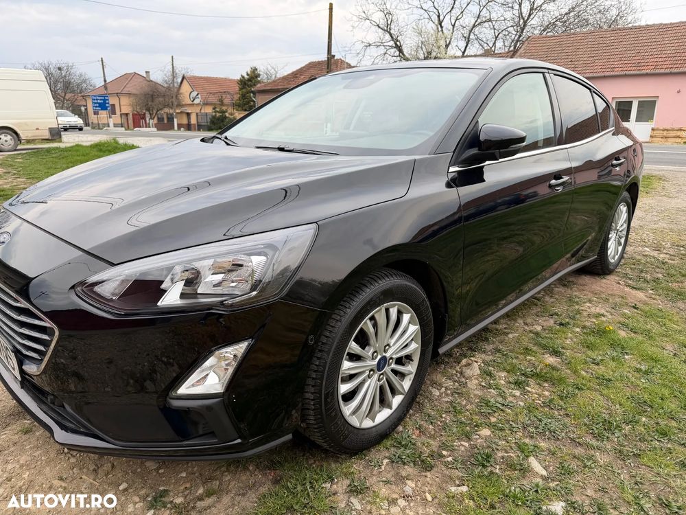 Ford Focus 1.5 EcoBlue Titanium Business - 4
