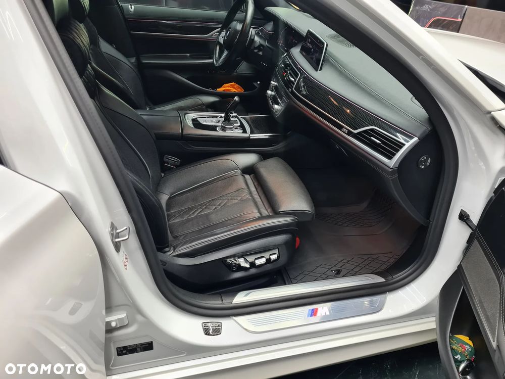 BMW Seria 7 730d xDrive sport - 7