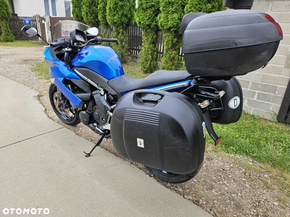 Kawasaki ER - 5