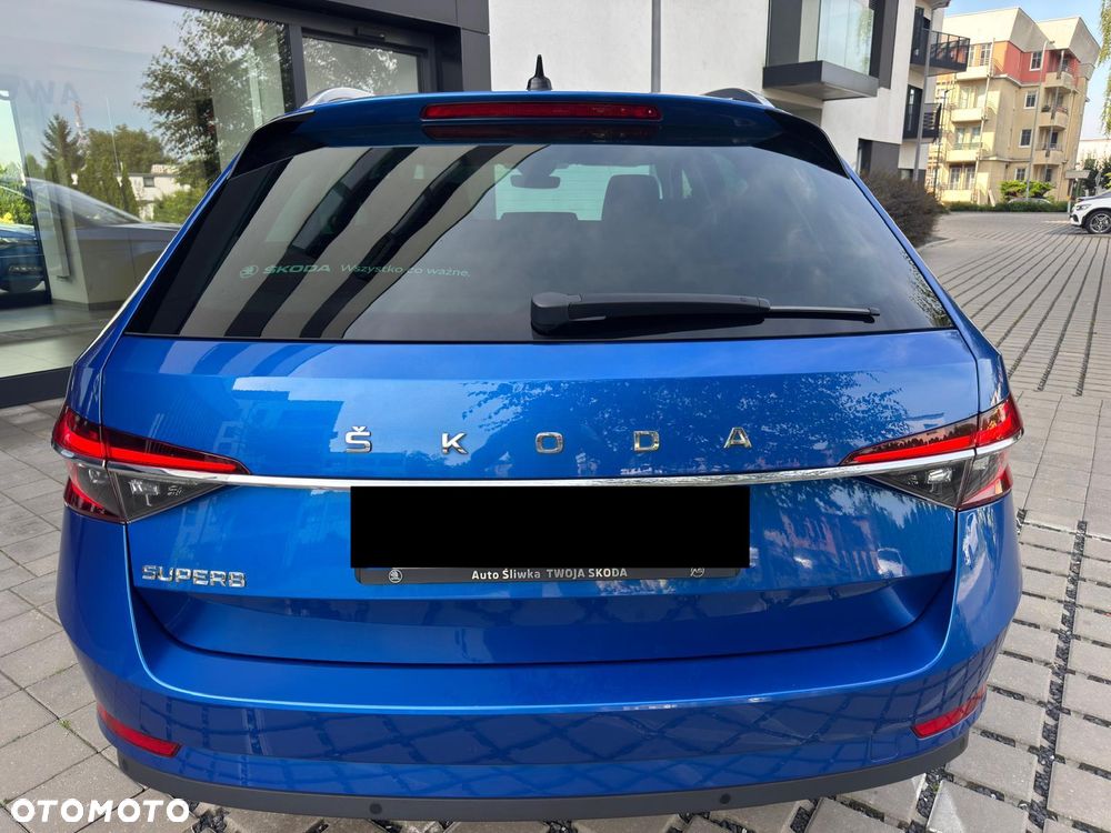 Skoda Superb 2.0 TDI SCR Style DSG - 6