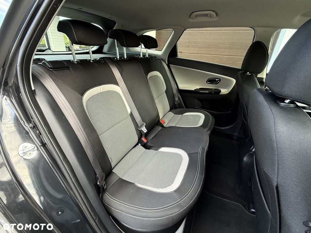Kia Ceed 1.6 GDI Business Line - 27