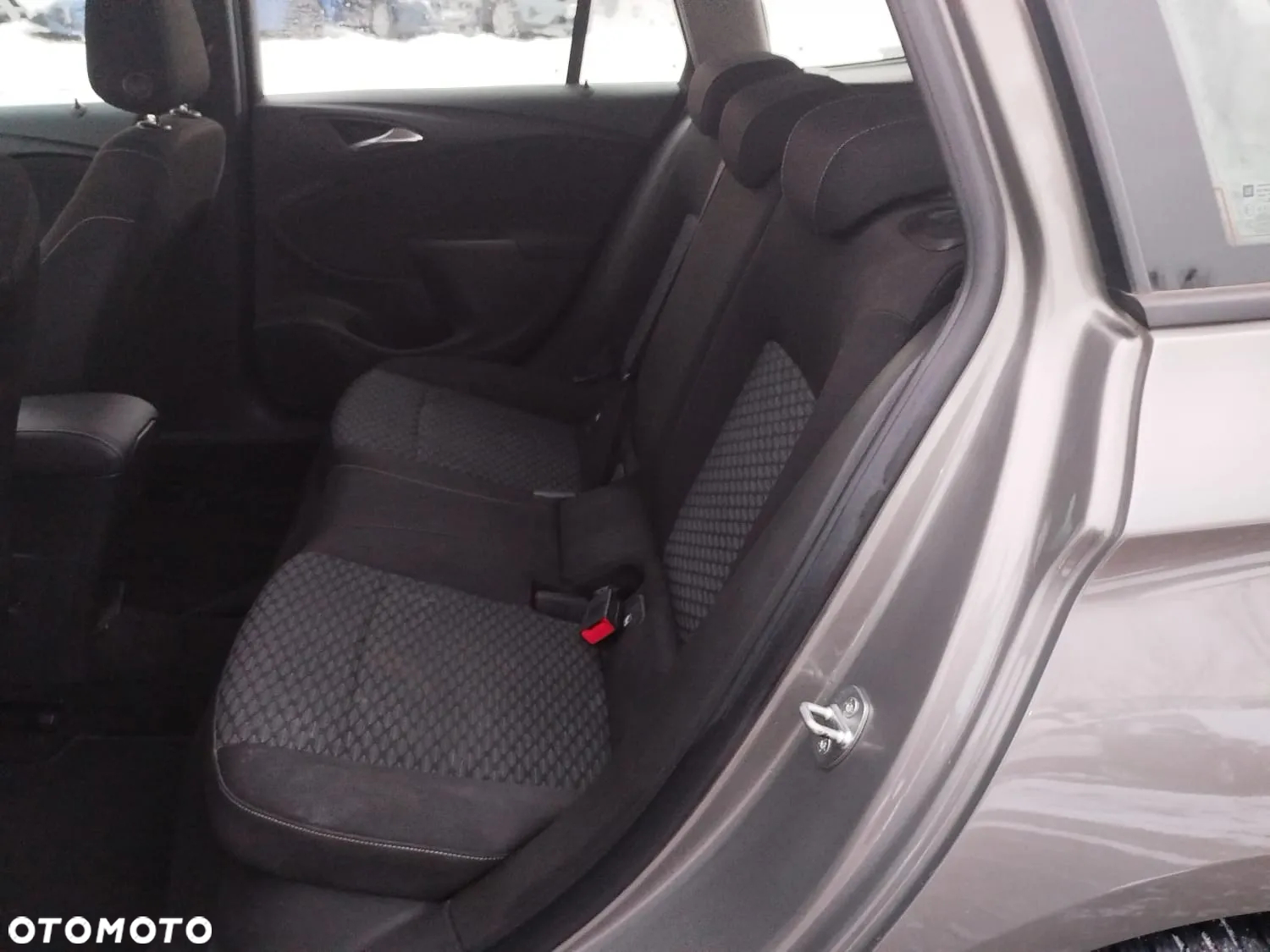 Opel Astra 1.4 Turbo Sports Tourer Dynamic - 19