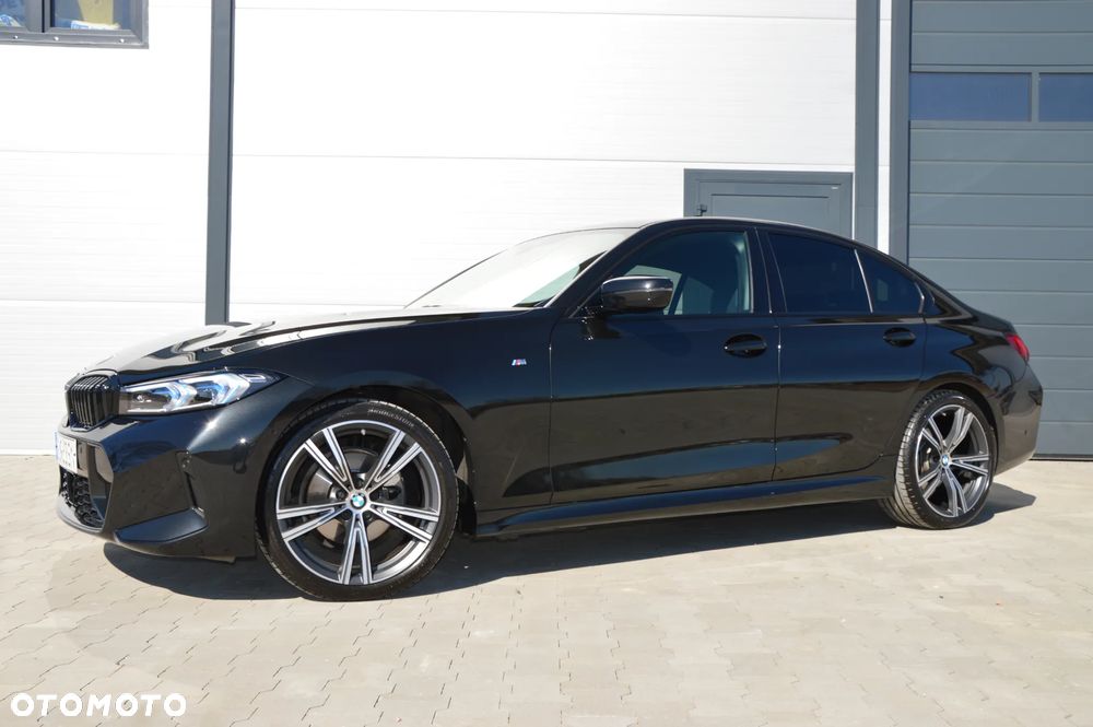 BMW Seria 3 320i M Sport - 13