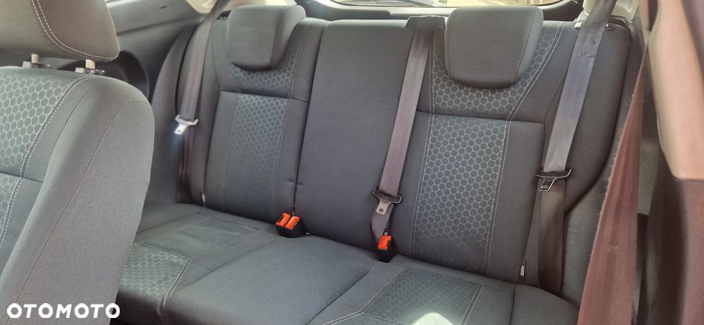 Ford Fiesta 1.25 SYNC Edition - 19