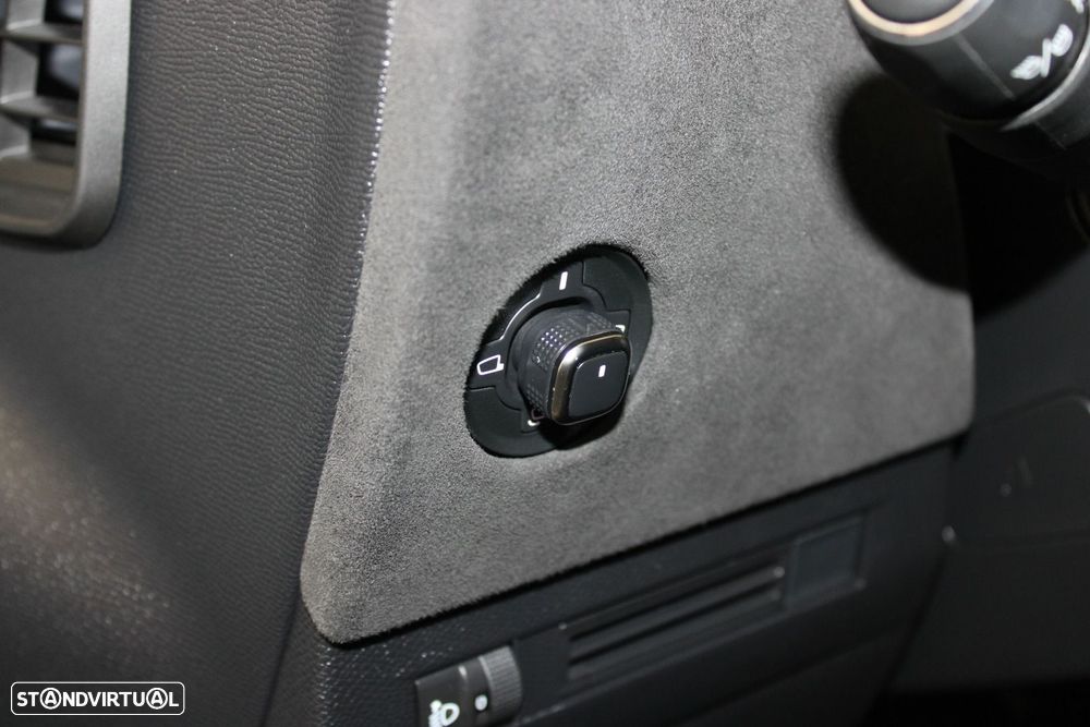 DS DS4 1.5 BlueHDi Performance Line+ EAT8 - 11