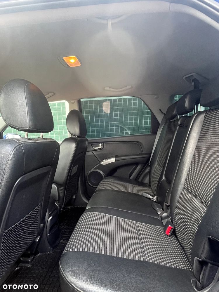 Kia Sportage 2.0 Expedition + - 15