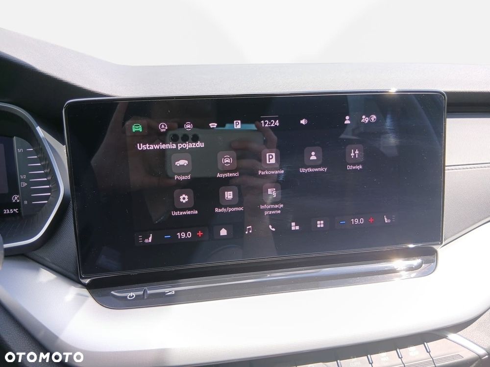Skoda Octavia 1.5 TSI mHEV Selection DSG - 27