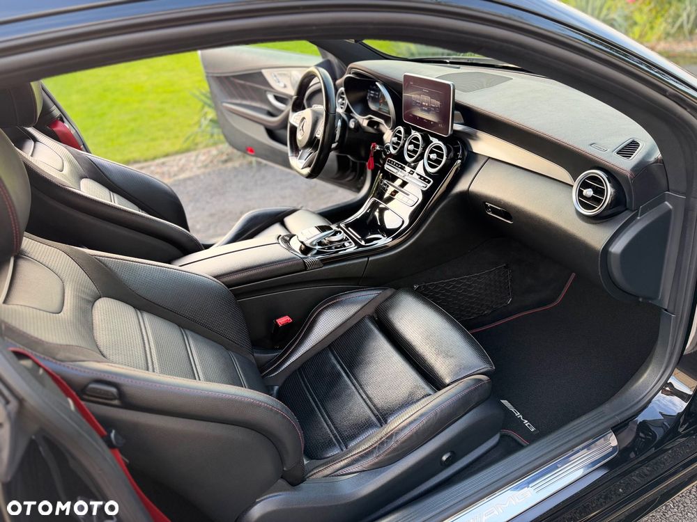 Mercedes-Benz Klasa C AMG 43 4Matic 9G-TRONIC - 20