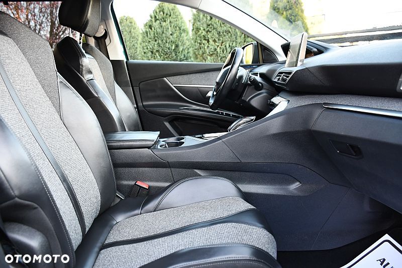 Peugeot 5008 THP 165 EAT6 Allure - 7