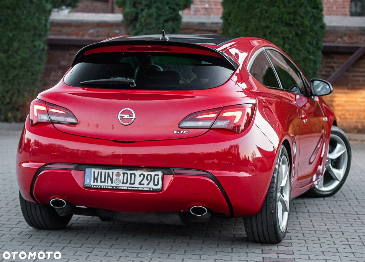 Opel Astra GTC 2.0 CDTI BiTurbo ecoFLEX Start/Stop - 3