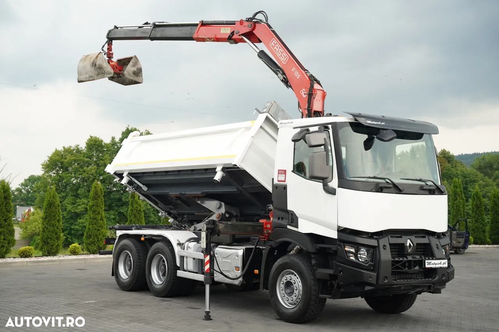 Renault C 430 / 6x4 / BASCULĂ CU 2 LATE / CUPLĂ HIDRAULICĂ + FASSI F155.A0.22 HDS / RADIOCOMANDĂ / ROTATOARE / CUPĂ / EURO 6 / - 11