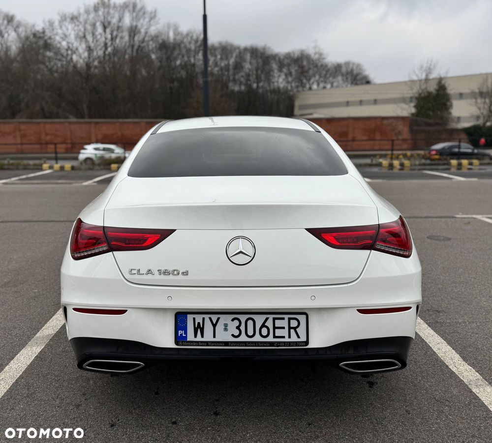 Mercedes-Benz CLA 180 d AMG Line 7G-DCT - 4