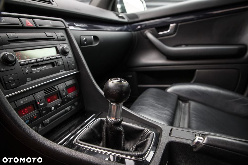 Audi RS4 Limousine - 21