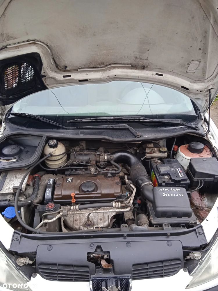 Peugeot 206 1.1 Color-Line - 3