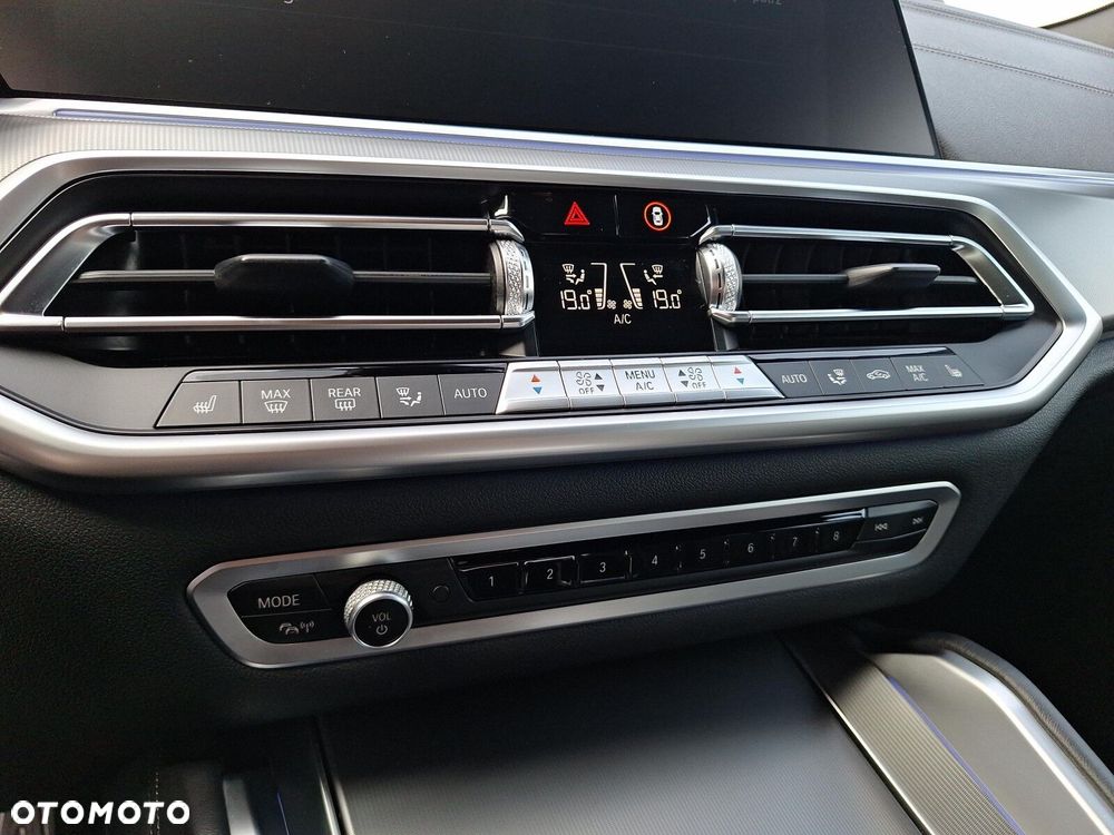 BMW X6 - 15