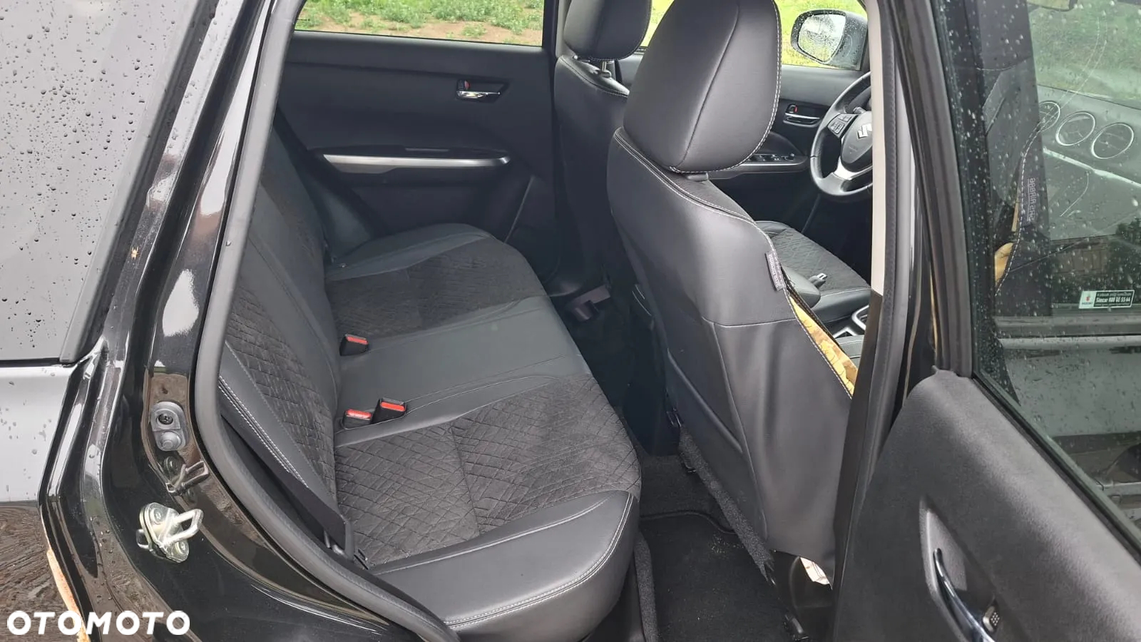 Suzuki Vitara 1.4 Boosterjet SHVS Premium 2WD - 11