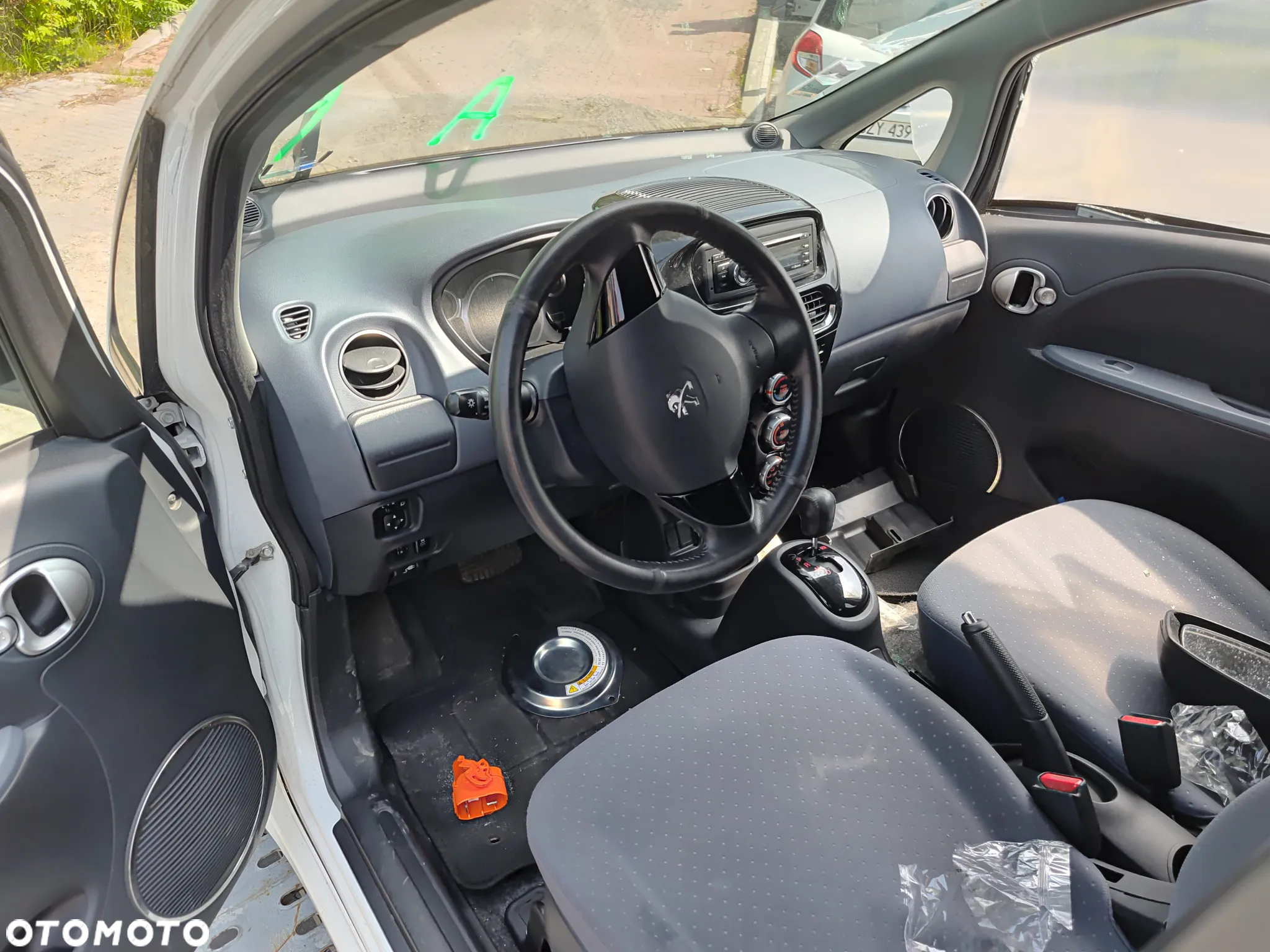 Peugeot iOn Active - 20