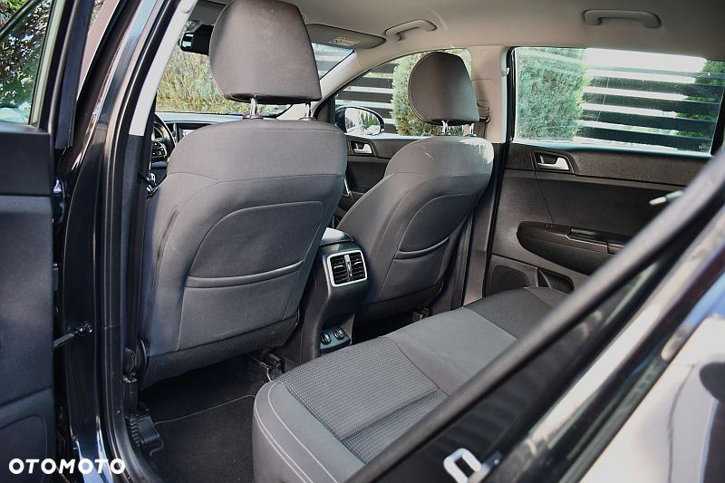 Kia Sportage 1.6 GDI 2WD Black Edition - 20