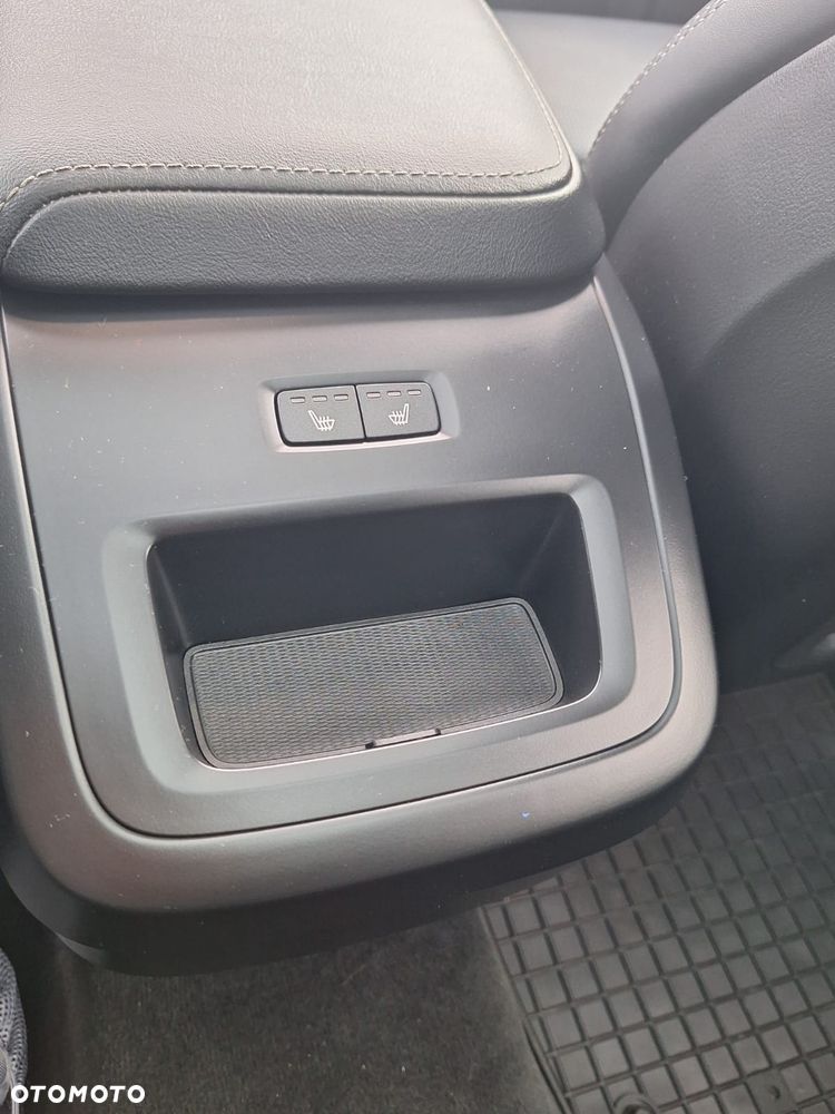 Volvo XC 60 - 36