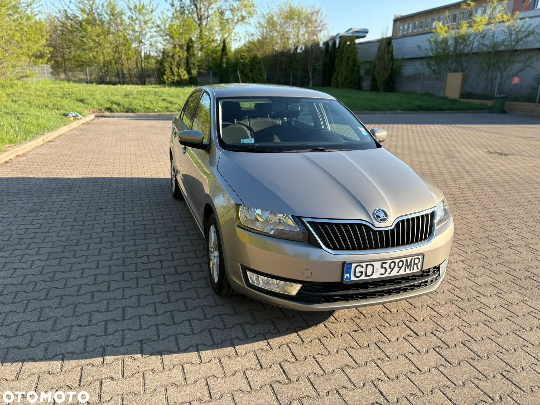 Skoda RAPID 1.2 TSI Ambition - 3