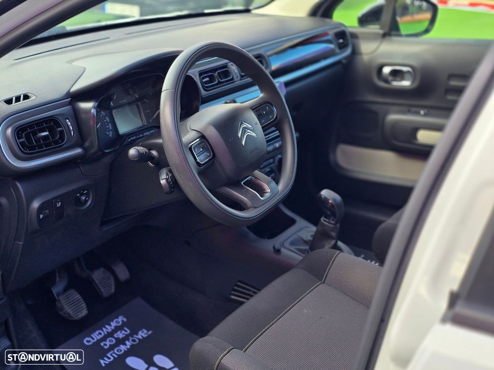 Citroën C3 1.2 PureTech Feel - 28