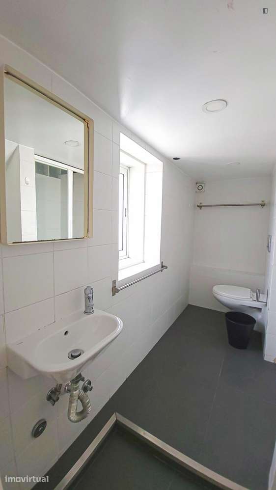 Quarto - localizado em Rio Tinto Porto - Grande imagem: 5/57