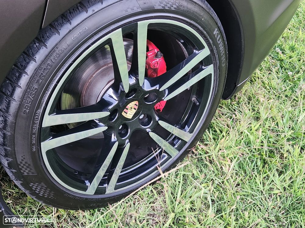 Porsche Panamera Platinum Edition - 8