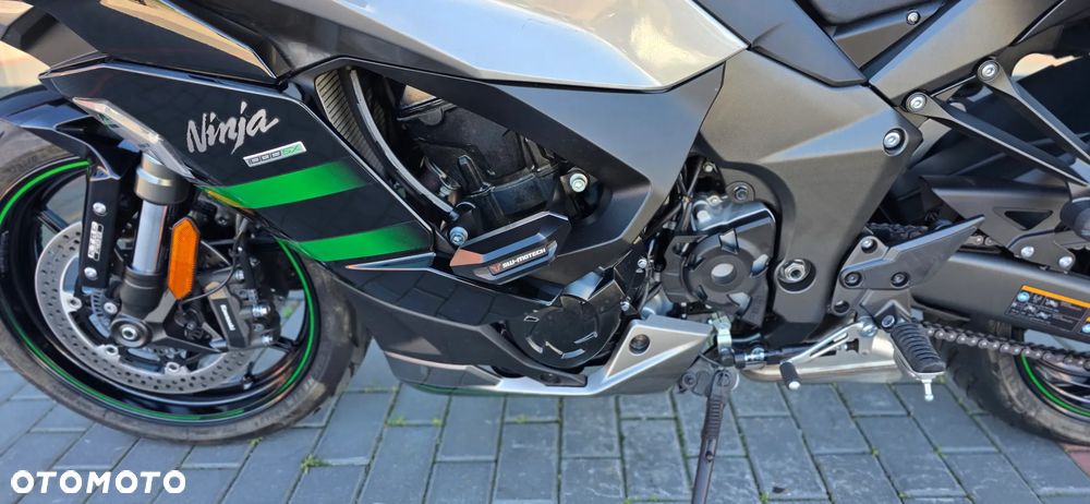 Kawasaki Ninja 1000 SX - 33