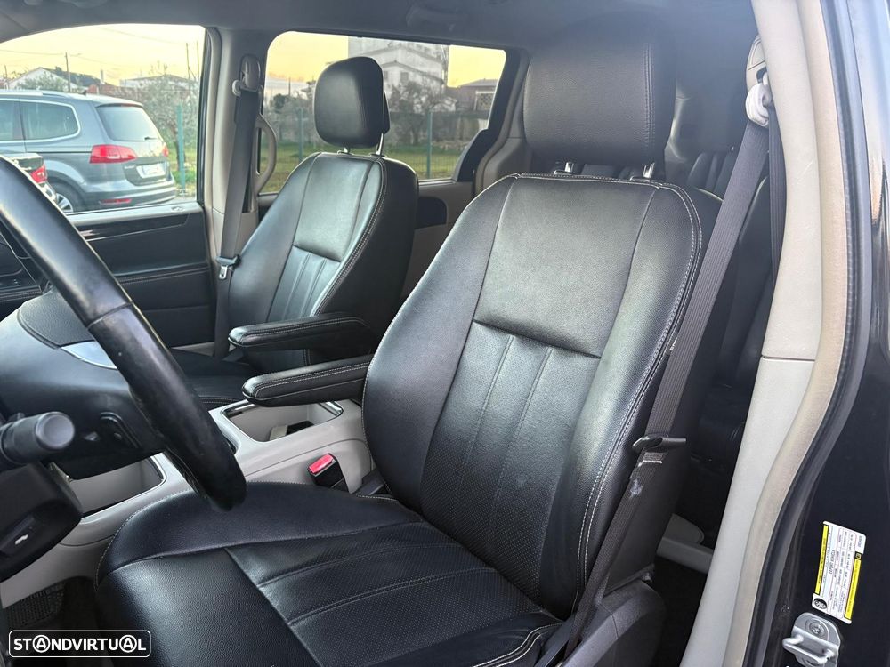 Lancia Voyager 2.8 CRD Gold - 6