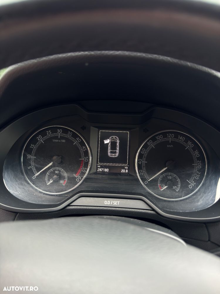 Skoda Octavia 2.0 TDI Ambition - 7