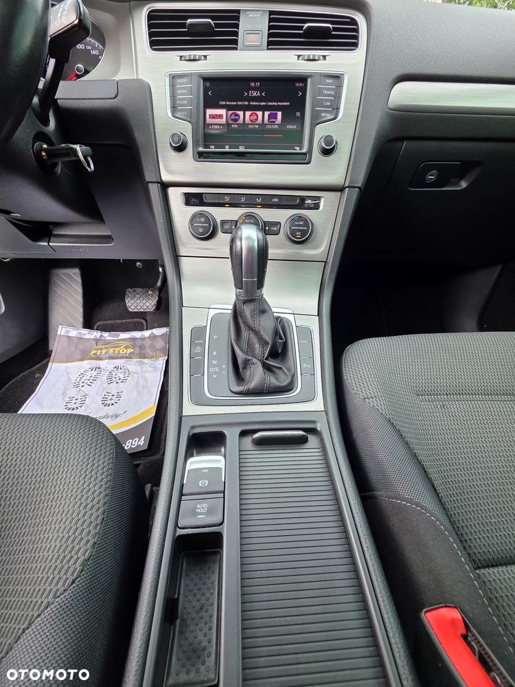 Volkswagen Golf 2.0 TDI (BlueMotion Technology) DSG Comfortline - 15