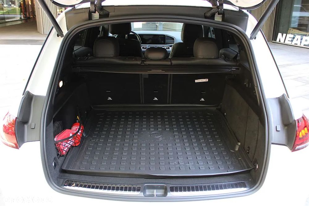 Mercedes-Benz GLE - 38