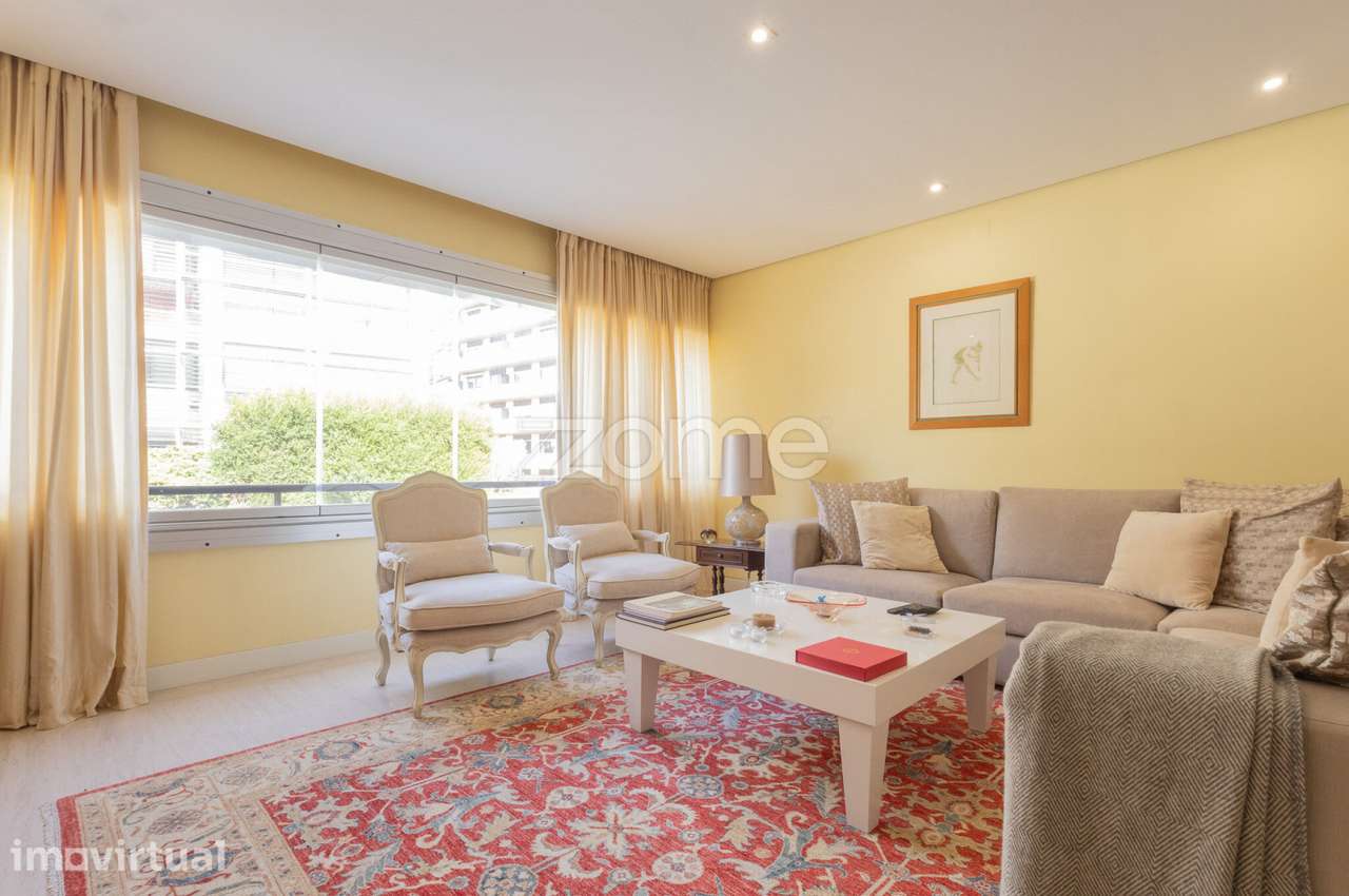 Apartamento T3 junto ao Casino do Estoril - Grande imagem: 3/31