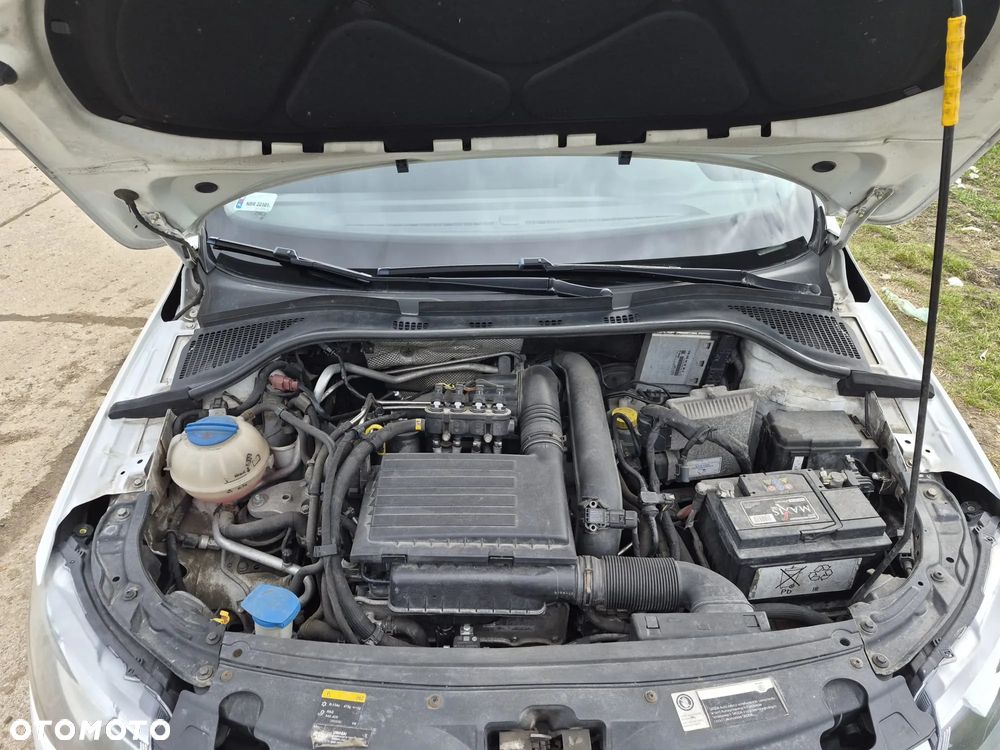 Skoda RAPID 1.2 TSI Active - 10